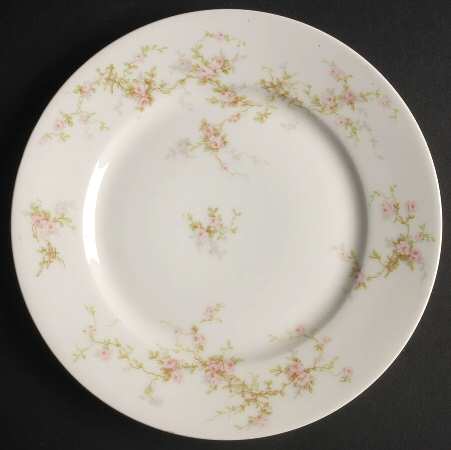 Lucille Salad Plate