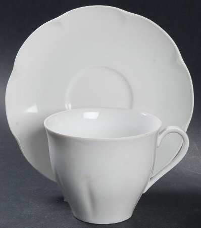 Lutece White Flat Cup & Saucer Set