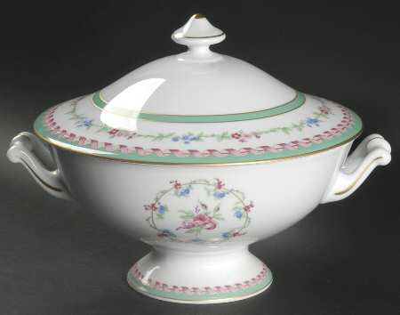 Marie Antoinette Tureen &  Lid