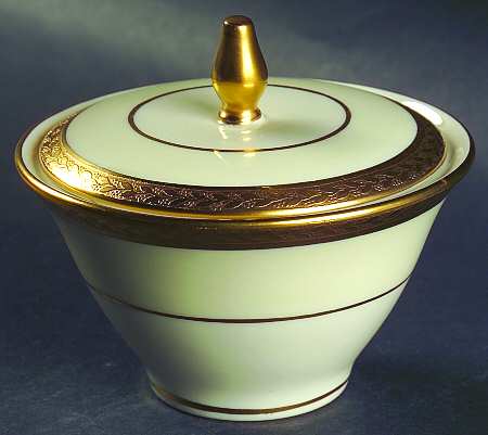 Madison (New York) Sugar Bowl & Lid