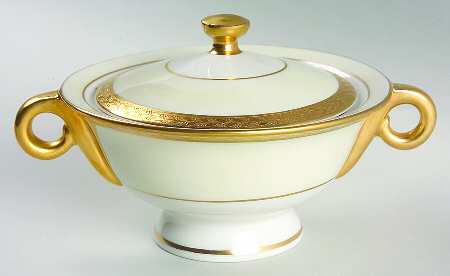 Madison (New York) Sugar Bowl & Lid