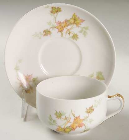 Maple Leaf Footed Cup & Saucer Set