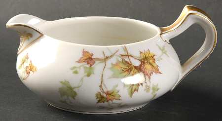 Maple Leaf Creamer