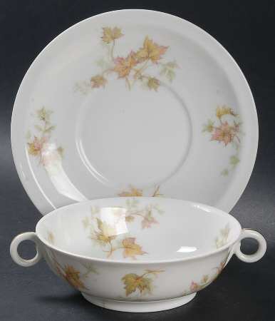 Maple Leaf Footed Cream Soup Bowl & Saucer Set
