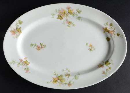 Maple Leaf 13" Oval Serving Platter
