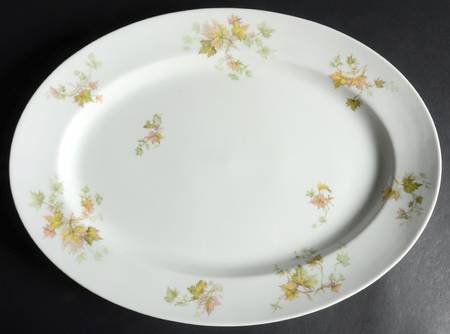Maple Leaf 16" Oval Serving Platter