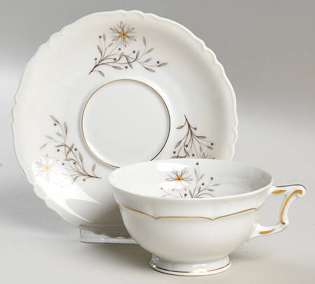 Marnelle Footed Cup & Saucer Set