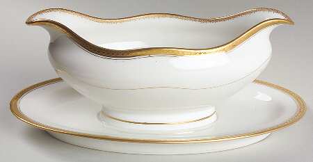 Marquis  Gravy Boat with Attached Underplate
