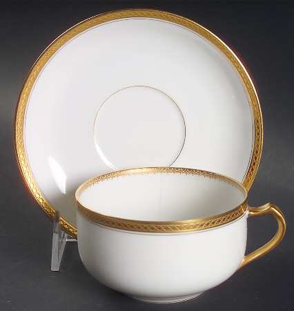 Marquis  Flat Cup & Saucer Set