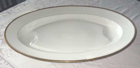 Marquis  23" Oval Serving Platter