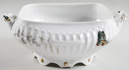 Meadow Visitors (Blank 413) Tureen No Lid