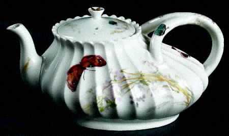 Meadow Visitors (Blank 413) Small Teapot & Lid