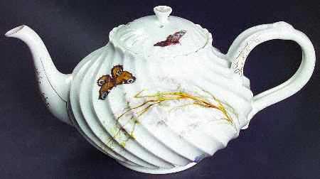 Meadow Visitors (Blank 413) Teapot & Lid