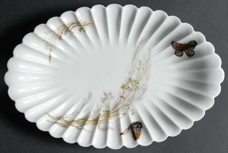 Meadow Visitors (Blank 413) 11" Oval Serving Platter