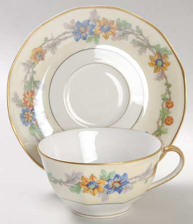 Miami Cream Flat Cup & Saucer Set
