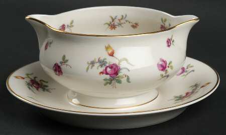 Mignonette Gravy Boat with Attached Underplate