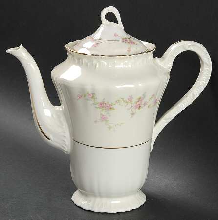 Millbury Coffee Pot & Lid