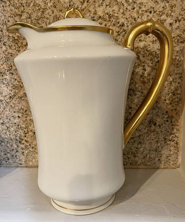 Mirabeau Chocolate Pot & Lid