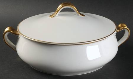 Mirabeau Round Covered Vegetable