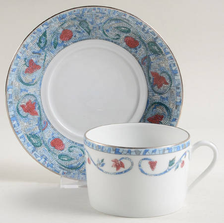 Mosaique and Fruit Fruit Mosaique (Platinum Trim) Flat Cup & Saucer Set