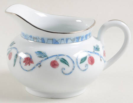 Mosaique and Fruit Fruit Mosaique (Platinum Trim) Creamer