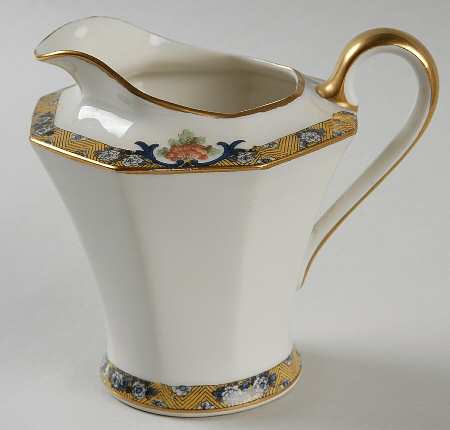 Mogul Creamer