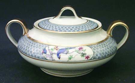 Montmery (Birds) Sugar Bowl & Lid