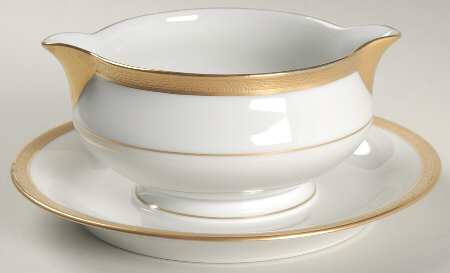 Monceau Round Gravy Boat/Attached Underplate
