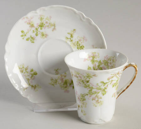 Montebello Chocolate Cup & Saucer Set