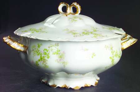 Montebello Tureen & Lid