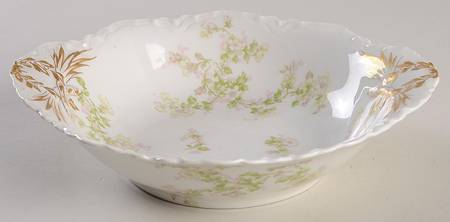 Montebello 8" Oval Vegetable Bowl