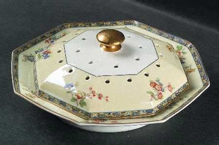 Montreux Pancake Dish & Lid