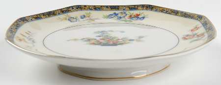 Montreux Petit Four Dish