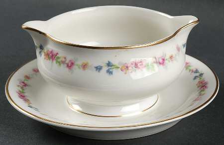 Montrose (White Background) Gravy Boat with Attached Underplate