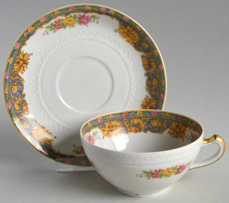 Mount Vernon Flat Cup & Saucer Set