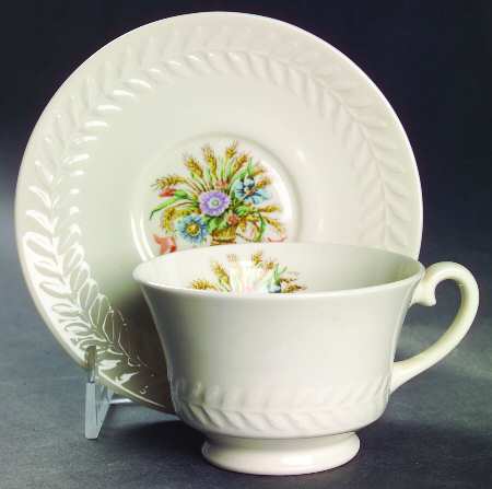 Mt. Vernon (NY, Regents Park) Footed Cup & Saucer Set