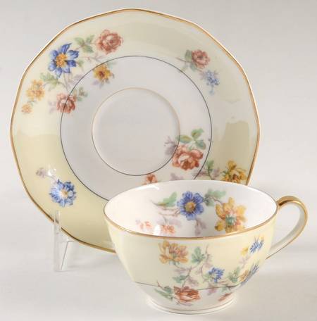My Garden  Flat Cup & Saucer Set