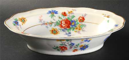 My Garden (Scalloped) 9" Oval Vegetable Bowl
