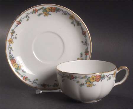 Nasturtium Oversized Cup & Saucer Set