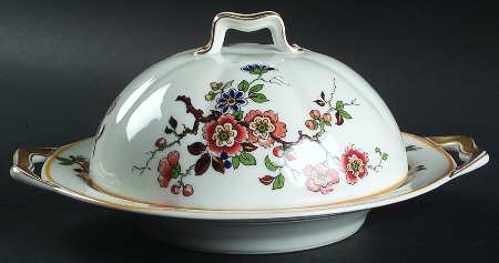Normandy Round Covered Butter with Strainer