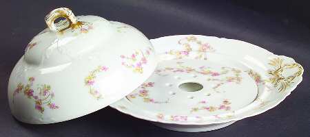 Norma Round Covered Butter with Strainer
