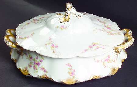 Norma Round Covered Vegetable
