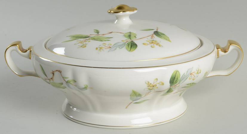 Orange Blossom Round Covered Vegetable
