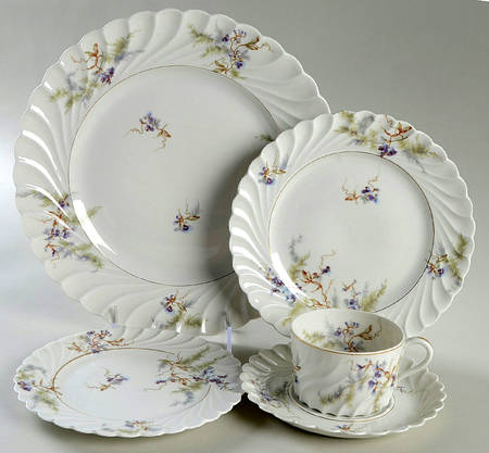 Orsay 40 Piece Estate Set