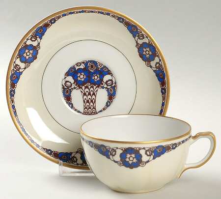 Parisien Flat Cup & Saucer Set