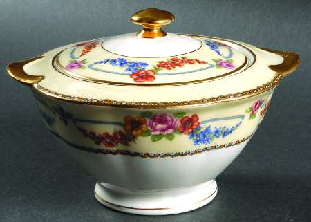 Picardy (France) Sugar Bowl & Lid