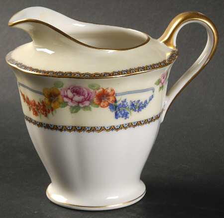 Picardy (France) Creamer