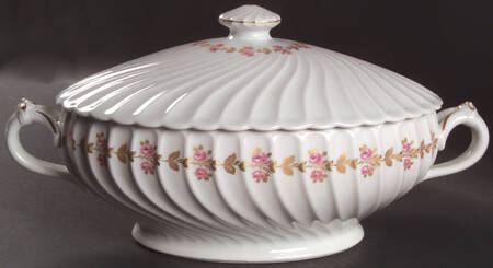 Plaisance Tureen &  Lid