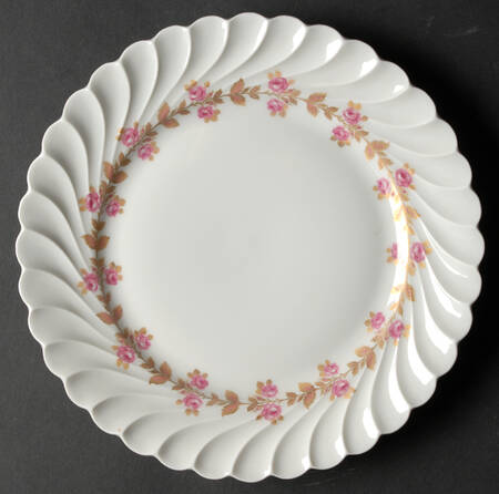 Plaisance Luncheon Plate