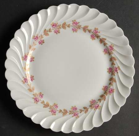Plaisance Luncheon Plate